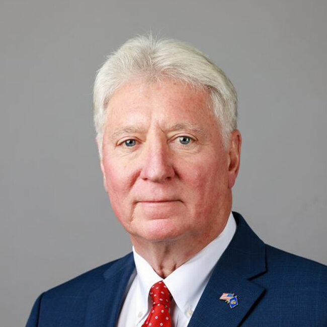 BCH-Headshots_0005_Hillar-Moore-III