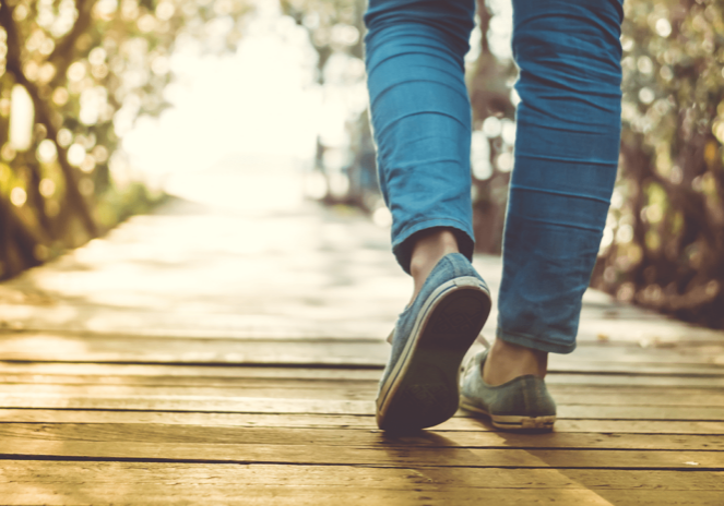 BridgeCenter-BatonRouge-HowTakeCareYourselfWhenLovedOneHasSubstanceUseDisorder-min-768x464